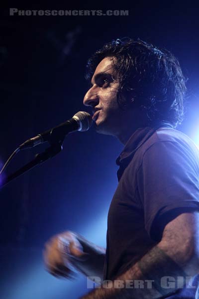 EXPLOSIONS IN THE SKY - 2011-05-20 - PARIS - Le Bataclan - 